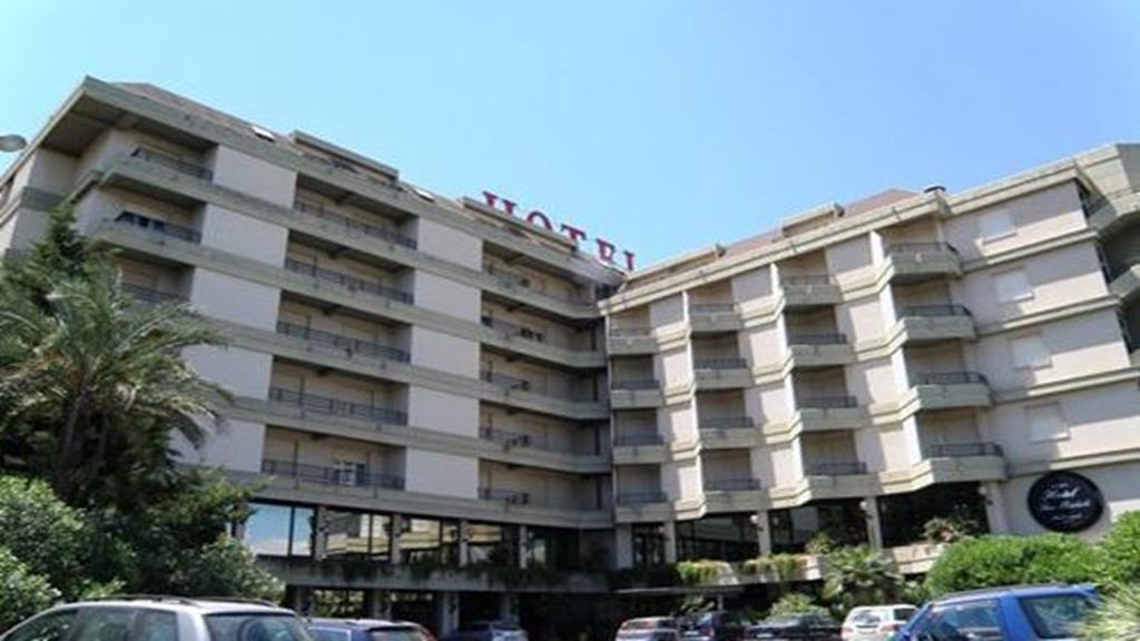 Hotel San Michele Caltanissetta Exterior foto